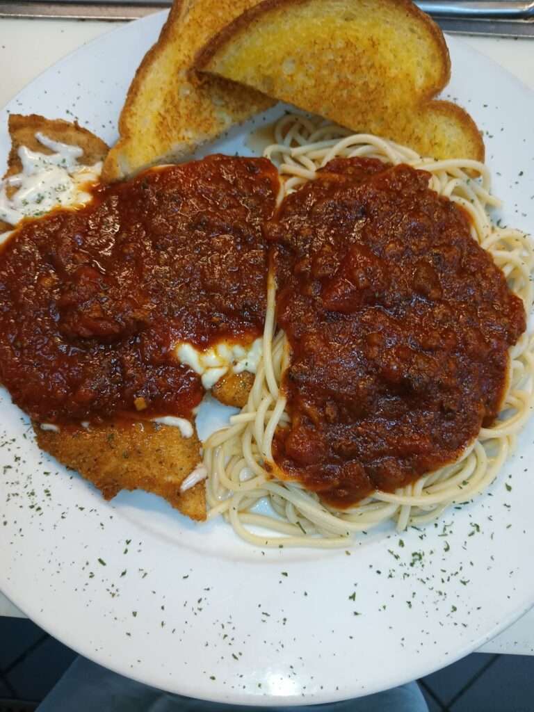 Angelo’s Avenue Grille photo 5